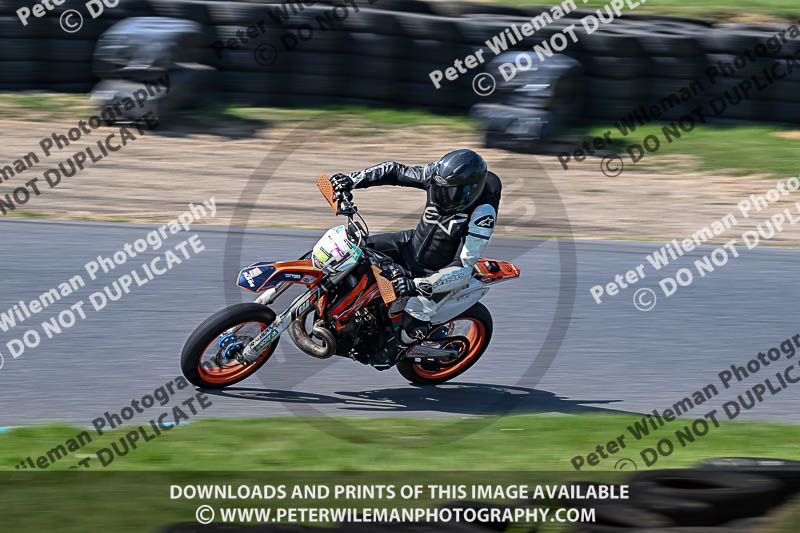 enduro digital images;event digital images;eventdigitalimages;lydden hill;lydden no limits trackday;lydden photographs;lydden trackday photographs;no limits trackdays;peter wileman photography;racing digital images;trackday digital images;trackday photos